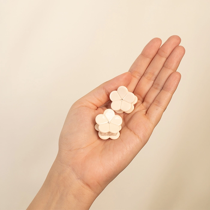 Hair Clips Petal Cream Mini - Imagen 2